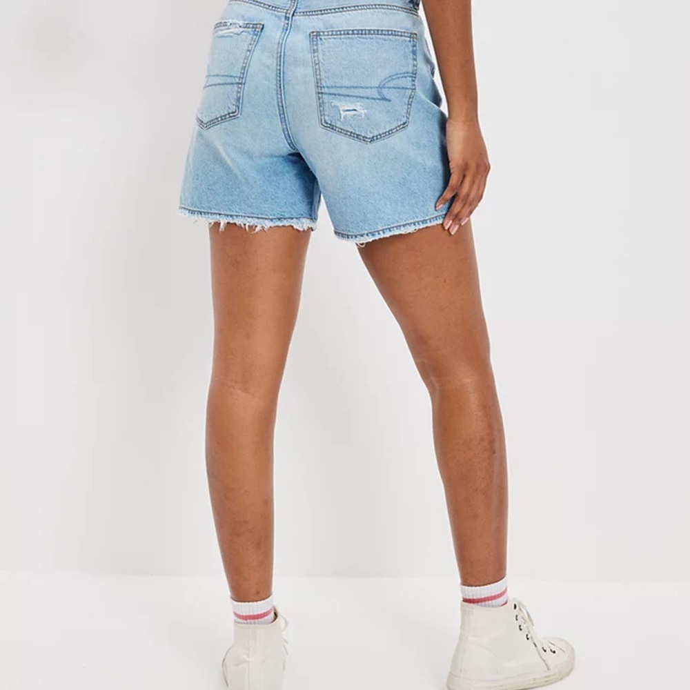 American Eagle: Dreamy Drape Denim Highest Waist Baggy Short